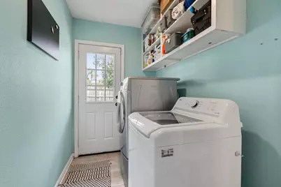 5230 Saxon Drive, Houston, TX 77092 - Photo 23