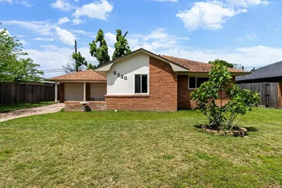5230 Saxon Drive, Houston, TX 77092 - Photo 5