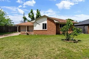 5230 Saxon Dr, Houston, TX 77092 - Photo 5