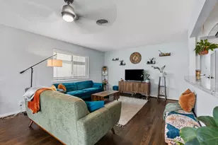 5230 Saxon Dr, Houston, TX 77092 - Photo 7
