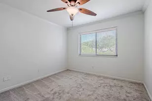 10307 Piping Rock Ln, Houston, TX 77042 - Photo 27