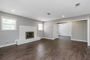 1719 Longhorn Dr, Houston, TX 77080 - Photo 13