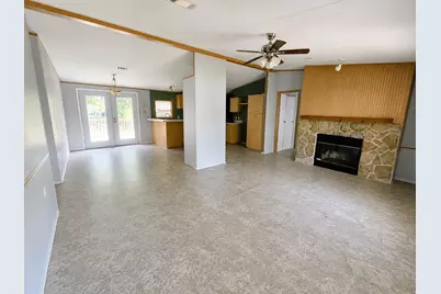 573 Bluebonnet, Livingston, TX 77351 - Photo 7