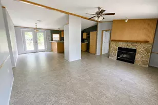 573 Bluebonnet, Livingston, TX 77351 - Photo 7