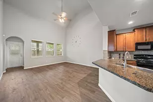 13826 Andover Park Dr, Houston, TX 77083 - Photo 15