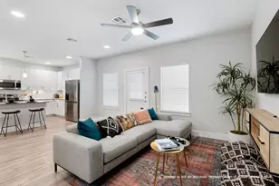 28325-124 Birnham Woods Dr, Spring, TX 77386 - Photo 5