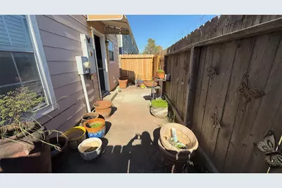 12406 Nectar Ct, Houston, TX 77082 - Photo 11