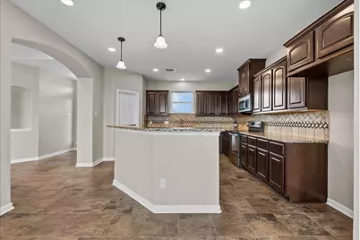 10015 S Redfish Drive, Hitchcock, TX 77563 - Photo 17