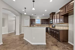 10015 S Redfish Dr, Hitchcock, TX 77563 - Photo 17