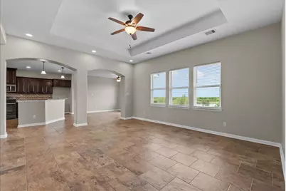 10015 S Redfish Drive, Hitchcock, TX 77563 - Photo 13