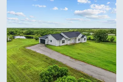 10015 S Redfish Drive, Hitchcock, TX 77563 - Photo 31