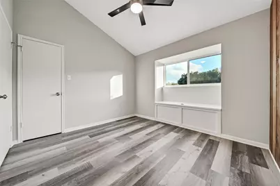 60 April Village, Conroe, TX 77356 - Photo 33