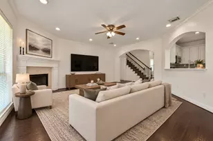 2806 Capecrest Dr, Pearland, TX 77584 - Photo 5