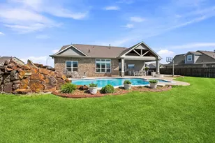 14610 Saratoga Ln, Mont Belvieu, TX 77523 - Photo 31