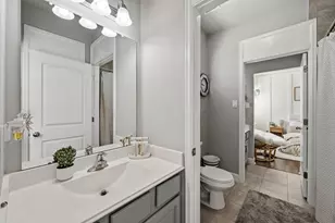 14610 Saratoga Ln, Mont Belvieu, TX 77523 - Photo 25