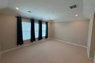 702 Pinemont Cyn Ln, Houston, TX 77018 - Photo 13