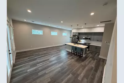702 Pinemont Canyon Lane, Houston, TX 77018 - Photo 7