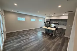 702 Pinemont Cyn Ln, Houston, TX 77018 - Photo 7
