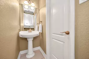 2804 8th St N, Texas City, TX 77590 - Photo 29