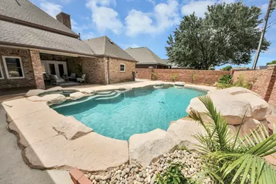 2804 8th Street N, Texas City, TX 77590 - Photo 33