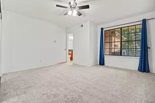 2425 Holly Hall St, Houston, TX 77054 - Photo 5