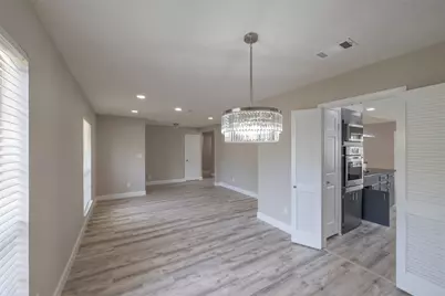 9315 Fairdale Lane, Houston, TX 77063 - Photo 11