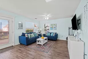 218 Sea Oats Dr, Surfside Beach, TX 77541 - Photo 19