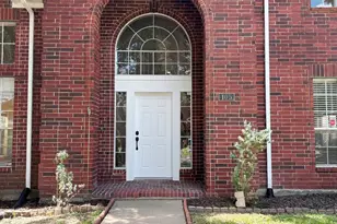105 Crimson Bay Dr, League City, TX 77573 - Photo 17