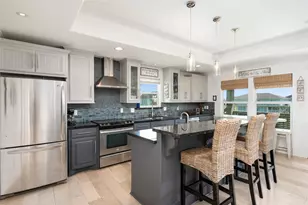 963 Palm Ridge Dr, Crystal Beach, TX 77650 - Photo 23