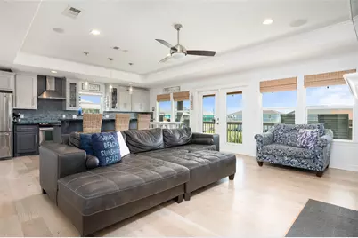 963 Palmridge Drive, Crystal Beach, TX 77650 - Photo 17