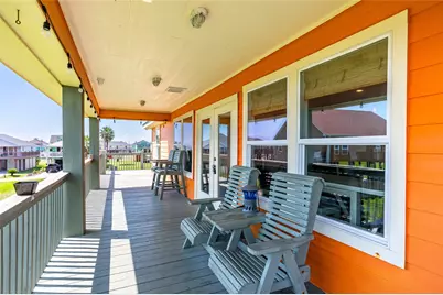963 Palmridge Drive, Crystal Beach, TX 77650 - Photo 5