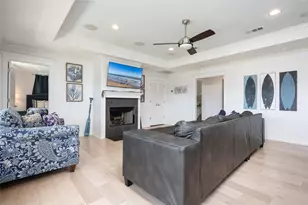 963 Palm Ridge Dr, Crystal Beach, TX 77650 - Photo 15