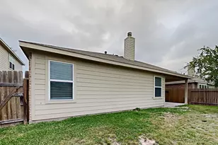 2567 Riverway Dr, Conroe, TX 77304 - Photo 17