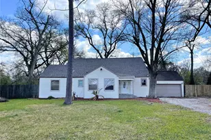 7230 Sims Dr, Houston, TX 77061 - Photo 1