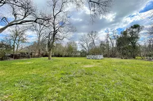 7230 Sims Dr, Houston, TX 77061 - Photo 13