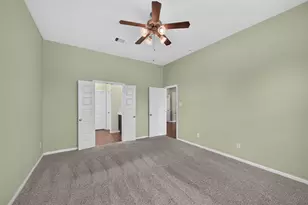 10505 Clouds Rst Dr, Iowa Colony, TX 77583 - Photo 19