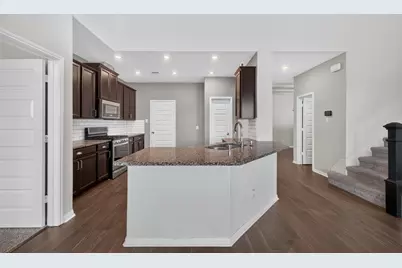 10505 Clouds Rest Drive, Iowa Colony, TX 77583 - Photo 13