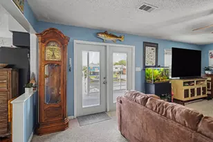 897 Bonita St, Bayou Vista, TX 77563 - Photo 7