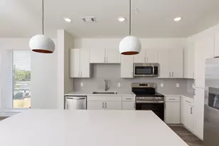 1690 North Loop, Houston, TX 77009 - Photo 7