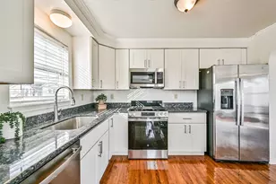 1029 62nd St, Galveston, TX 77551 - Photo 11