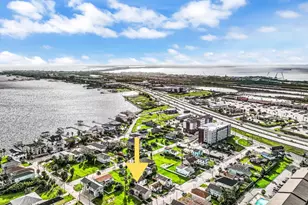 1029 62nd St, Galveston, TX 77551 - Photo 35