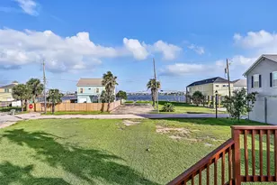 1029 62nd St, Galveston, TX 77551 - Photo 1