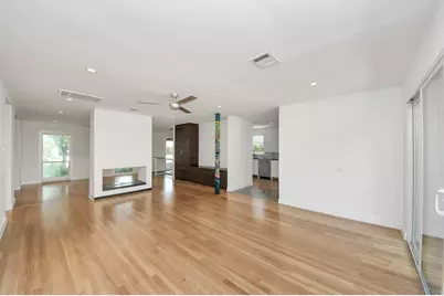 7610 Highmeadow Drive, Houston, TX 77063 - Photo 19