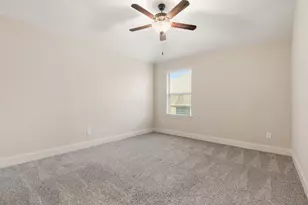 1400 Graystone Hills Dr, Conroe, TX 77304 - Photo 31