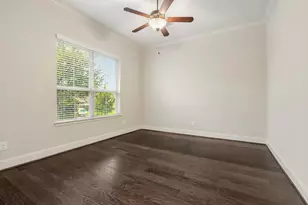 1400 Graystone Hills Dr, Conroe, TX 77304 - Photo 5
