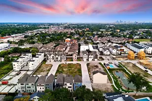 1708 Sedola Ln, Houston, TX 77055 - Photo 33