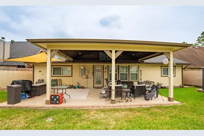 4818 Heritage Plains Drive, Friendswood, TX 77546 - Photo 21