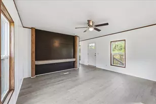 795 Fm 1013 E, , TX 75933 - Photo 3