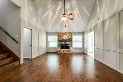24 E Torch Pine Circle, The Woodlands, TX 77381 - Photo 7