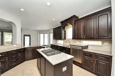 2815 Hidden Springs Circle, Manvel, TX 77578 - Photo 11